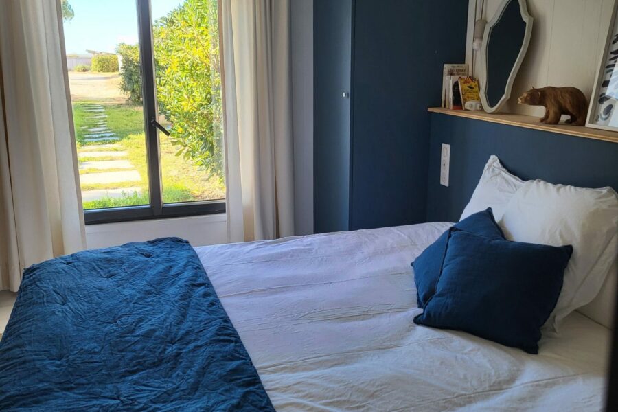 Chambre au calme au bout du jardin
